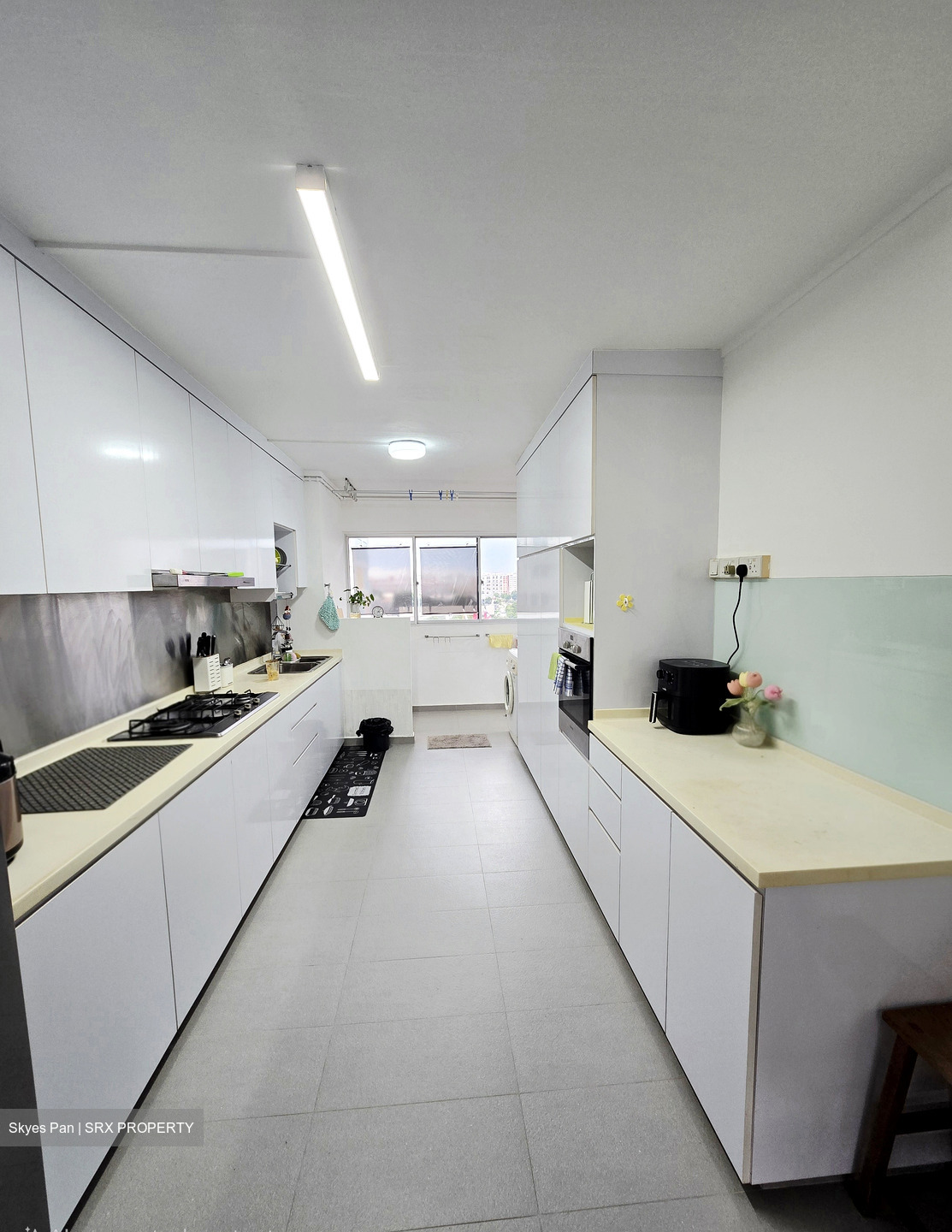 Blk 24 Hougang Avenue 3 (Hougang), HDB 4 Rooms #573570051